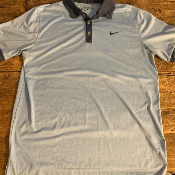 2 Nike golf polos excellent condition size L - Picture 7 of 7